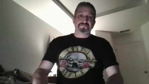 Snapshot of hollywoodban chatting on February 2, 7:29 am hollywoodban online show from February 2, 7:29 am