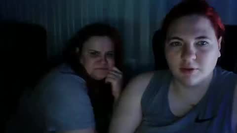 HollyXEva online show from January 13, 10:04 pm