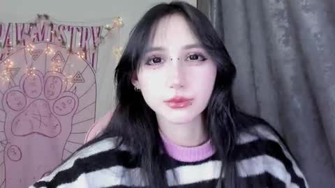 Ho Lee Sheet online show from November 16, 7:30 pm