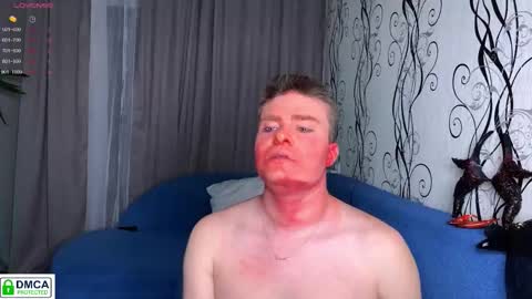 holy_eggs_00 online show from October 31, 10:11 pm