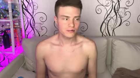 holy_eggs_00 online show from March 30, 7:15 pm