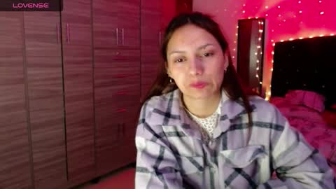 Juli online show from September 15, 3:50 am
