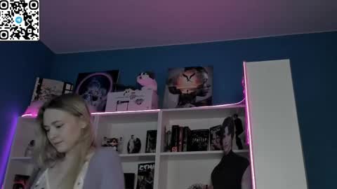 Snapshot of holy_mistresss chatting on February 14, 10:56 am holy_mistresss online show from February 14, 10:56 am