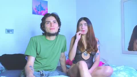 Snapshot of holy_taby_ chatting on June 20, 12:36 am online show from June 20, 12:36 am