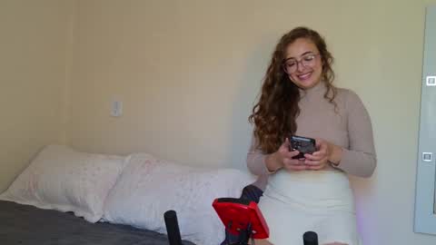 Snapshot of homeofsex_ chatting on September 9, 12:05 pm Jack and Sally online show from September 9, 12:05 pm