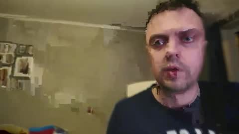 Snapshot of honesttojoy chatting on October 20, 7:03 pm Henry online show from October 20, 7:03 pm