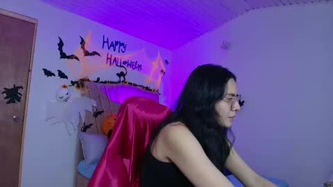   online show from October 6, 2:58 pm