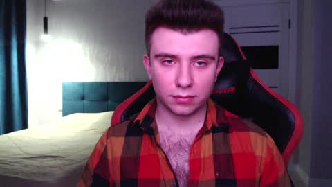 Snapshot of honey_furry chatting on January 24, 8:22 pm Wolfy online show from January 24, 8:22 pm