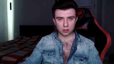 Snapshot of honey_furry chatting on February 11, 10:48 am Wolfy online show from February 11, 10:48 am