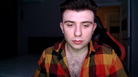 Snapshot of honey_furry chatting on February 28, 1:47 am Wolfy online show from February 28, 1:47 am