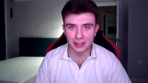 Snapshot of honey_furry chatting on March 5, 5:18 pm Wolfy online show from March 5, 5:18 pm