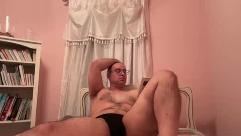 honey_man14 online show from September 24, 10:02 pm
