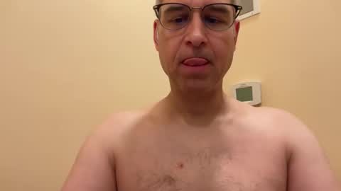 honey_man14 online show from February 2, 6:06 pm