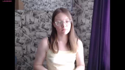 Lina online show from January 1, 10:11 am