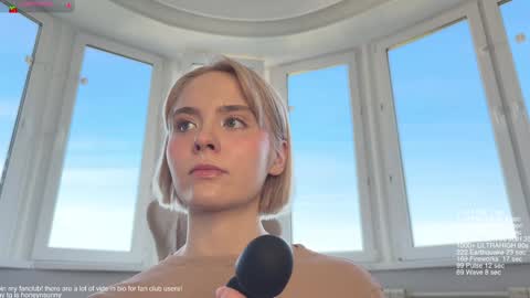 Snapshot of honey_sunshine chatting on October 1, 10:10 am Jenyanew vid how I squirt in forest in bio online show from October 1, 10:10 am