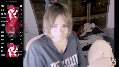 Honey Apple Alaska online show from November 18, 4:06 am