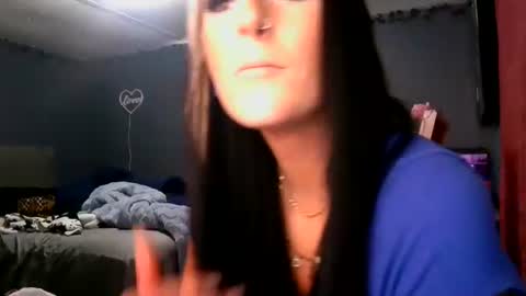 Snapshot of honeybabiii6969 chatting on February 18, 4:25 pm honeybabiii6969 online show from February 18, 4:25 pm