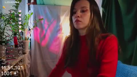 Molly  online show from November 6, 6:03 am