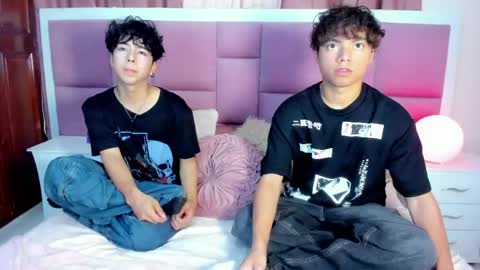 honeymoon_sariel online show from May 23, 1:59 pm