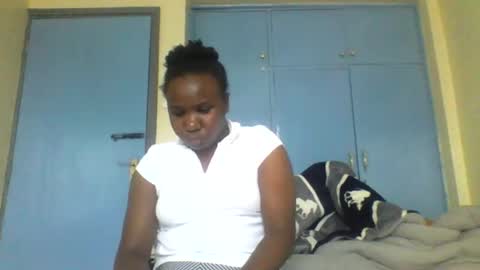 Snapshot of honeymuny chatting on November 9, 12:25 pm Honeymuny online show from November 9, 12:25 pm