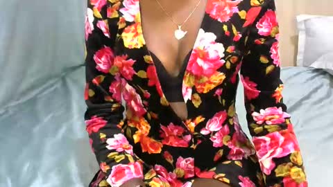 Becky online show from October 22, 5:08 am