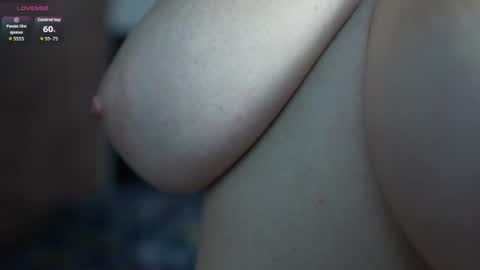honeytitss018 online show from July 31, 12:48 pm