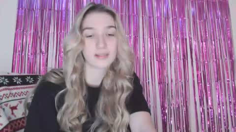 honeyveil online show from February 8, 12:41 pm