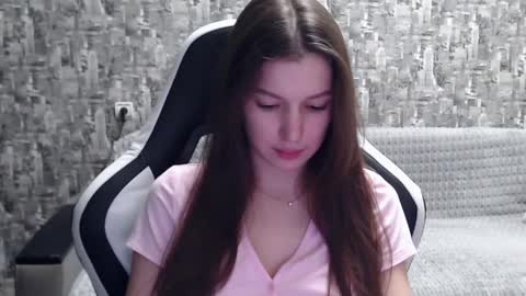 Nancy online show from December 3, 10:50 am