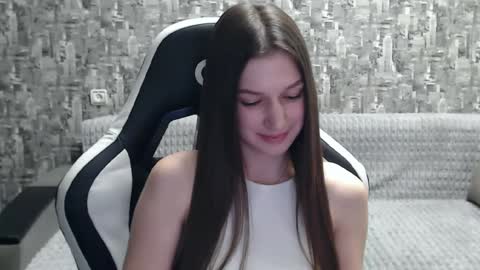 Nancy online show from February 1, 2:24 pm