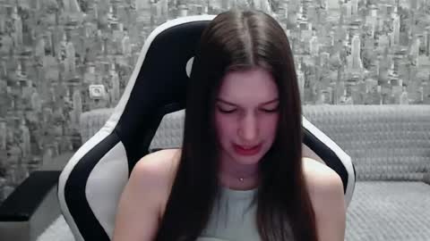 Nancy online show from March 6, 4:49 pm