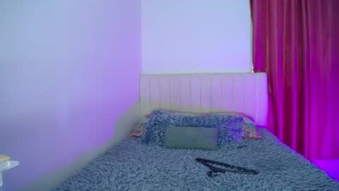 Snapshot of hoot_alicee chatting on July 12, 7:49 pm ONLYFANS online show from July 12, 7:49 pm