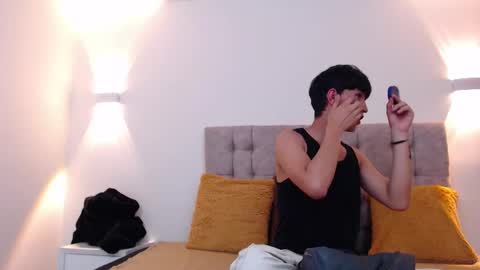 hoot_booys_ online show from November 14, 9:24 pm