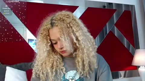 hope_marshall online show from June 5, 7:36 am