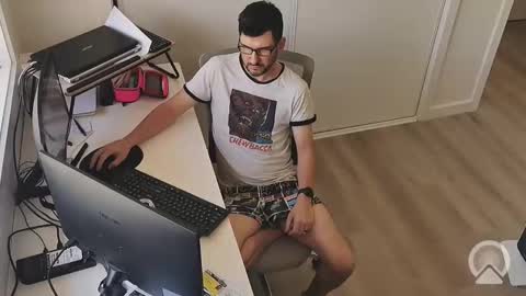 hopefulguy86 online show from October 15, 11:05 pm