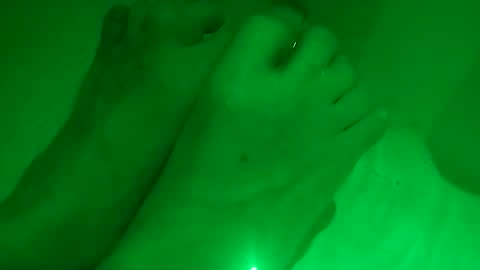 hopeless_believer online show from October 26, 3:01 am