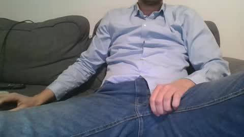 Snapshot of hor34ny5 chatting on November 30, 8:24 pm hor34ny5 online show from November 30, 8:24 pm