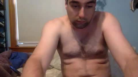 Snapshot of hornemike127 chatting on April 28, 4:34 pm hornemike127 online show from April 28, 4:34 pm
