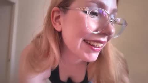 Audrey online show from January 19, 3:10 am