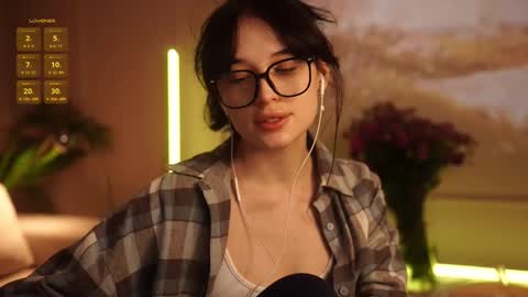 Horney Jozy online show from April 8, 6:19 pm