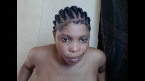 horny4bum online show from February 15, 11:17 am