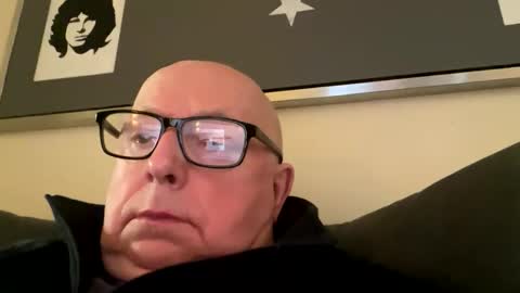 Snapshot of horny_147 chatting on March 22, 7:23 am Cum suck Me off online show from March 22, 7:23 am