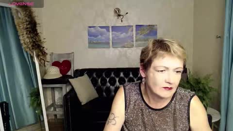 horny_blonds online show from October 3, 5:10 pm