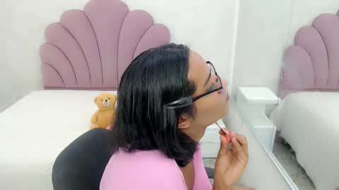 horny_bri_ online show from January 12, 1:27 pm