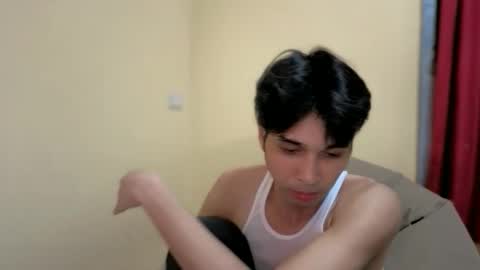 Snapshot of horny_eddie chatting on September 19, 2:40 pm EDDIE online show from September 19, 2:40 pm