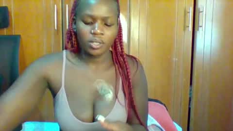 phanice online show from September 19, 8:05 am