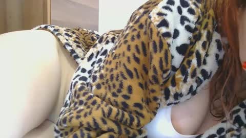 Snapshot of horny_hey chatting on March 1, 10:34 am Serena online show from March 1, 10:34 am