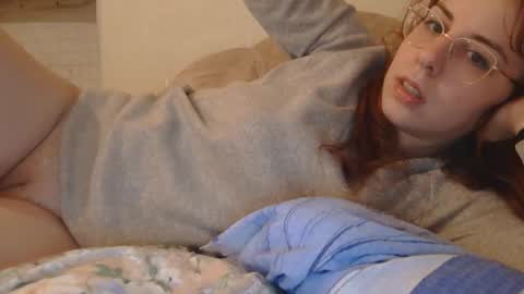 Snapshot of horny_hey chatting on October 10, 4:50 pm Serena online show from October 10, 4:50 pm