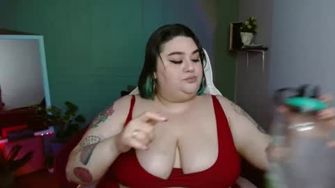 Snapshot of horny_neighbors_ chatting on January 12, 4:00 am onlyTiffany I broke up with frank 10 days ago online show from January 12, 4:00 am