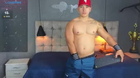 horny_nick18 online show from December 18, 1:50 pm