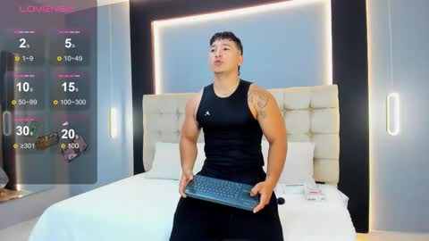 horny_nick18 online show from February 2, 1:32 pm